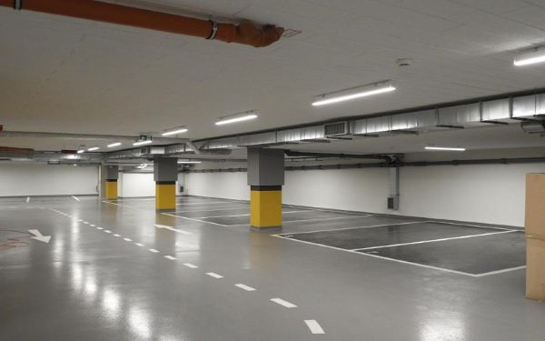 Sơn epoxy là giải pháp toàn diện bảo vệ và nâng cấp sàn tầng hầm